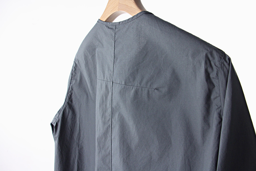 NO CONTROL AIR/ノーコントロールエアー/コンパクトコットン ライトタイプライター ノーカラーシャツ/2019ss/XS/ユニセックス/S9-NC013SF