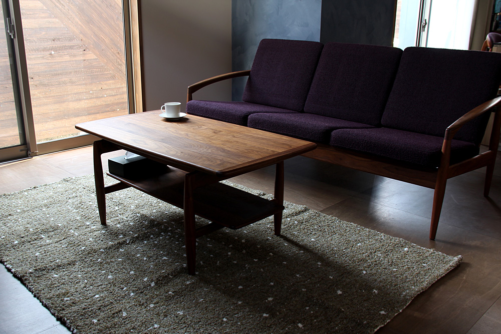 宮崎椅子製作所 / Paper Knife center table