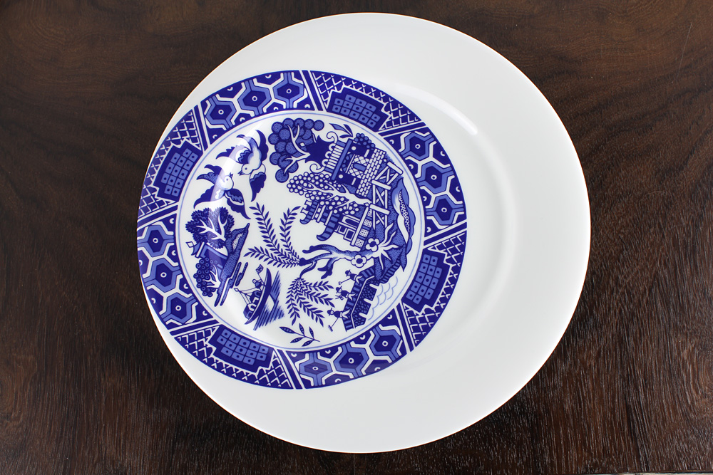 Chinese Whisper Plate L