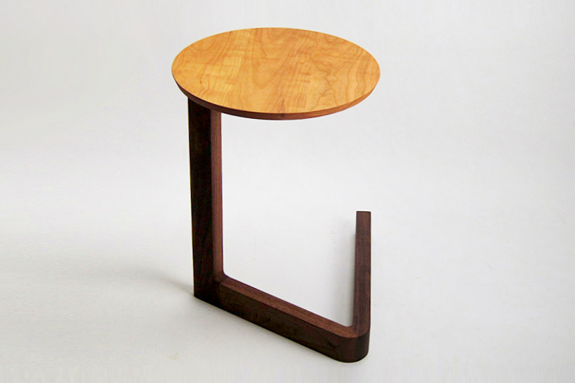 宮崎椅子製作所 / en side table