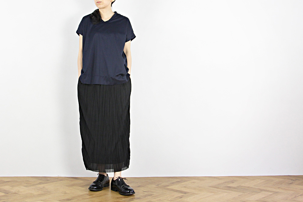 NO CONTROL AIR ( ノーコントロールエアー ) / 50d ポリエステル 天竺 ランダムプリーツ ロングスカート / 2019ss / [ 38 ・ レディース ]