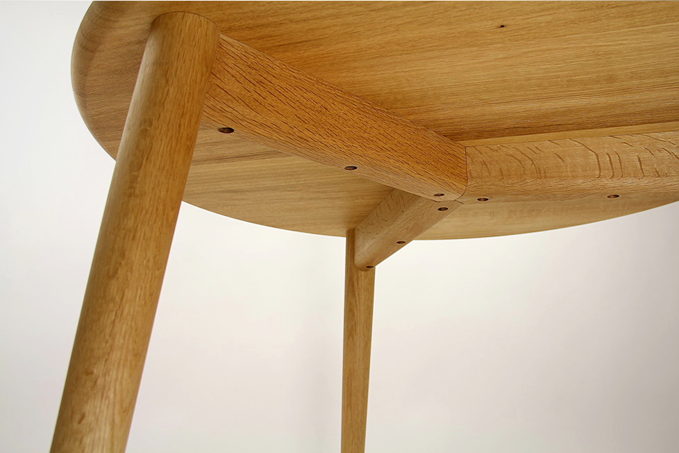 宮崎椅子製作所 / hozuki table
