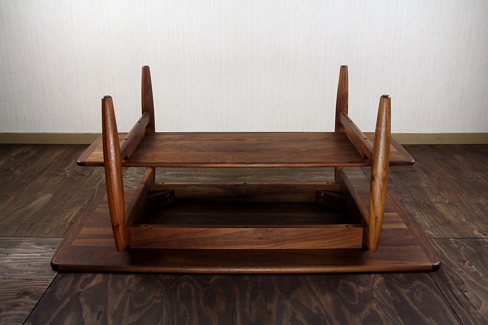 宮崎椅子製作所 / Paper Knife center table