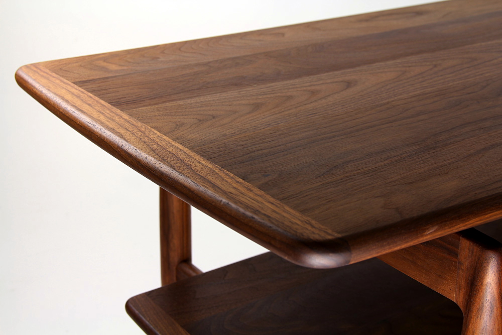 宮崎椅子製作所 / Paper Knife center table