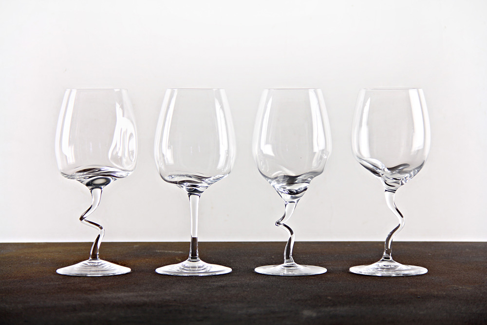 Drunk Wine Glass / ほろ酔いワイングラス
