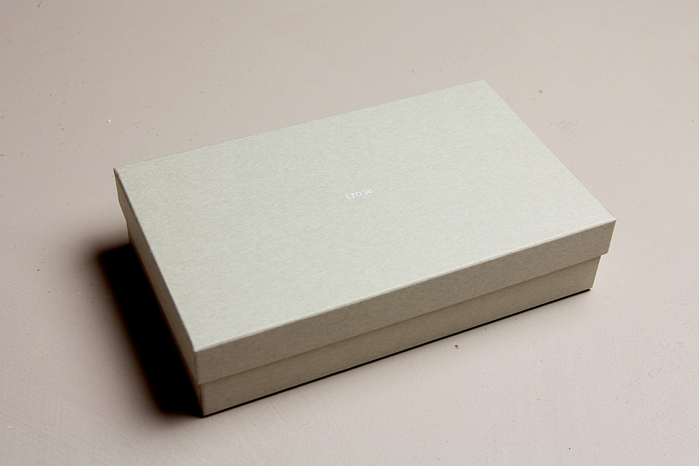 i ro se (イロセ) / fold 3F wallet