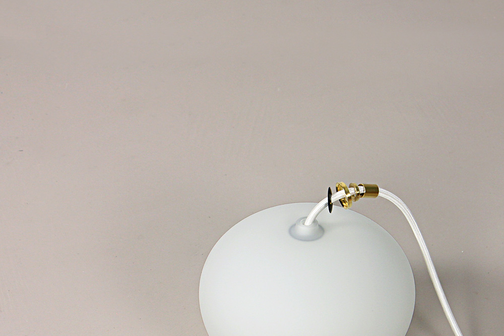 qualia-glassworks/クオリアグラスワークス/glass pendant-light circle whiteガラスペンダントライト/林亜希子/作家/岐阜
