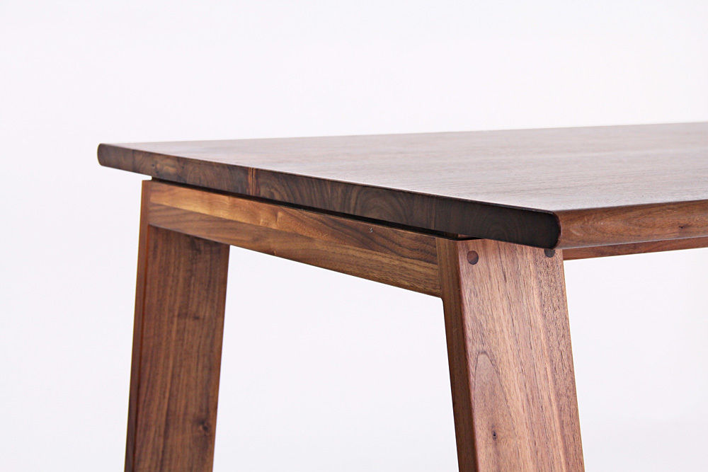 kitoki (キトキ) / WS24.hanoji table