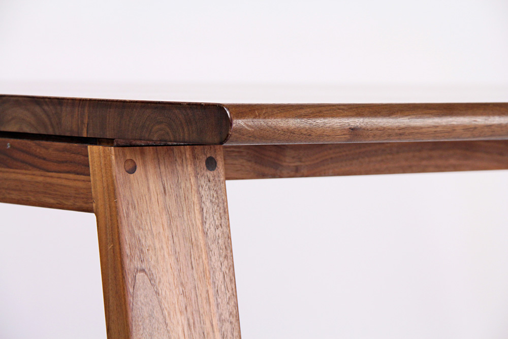 kitoki (キトキ) / WS24.hanoji table