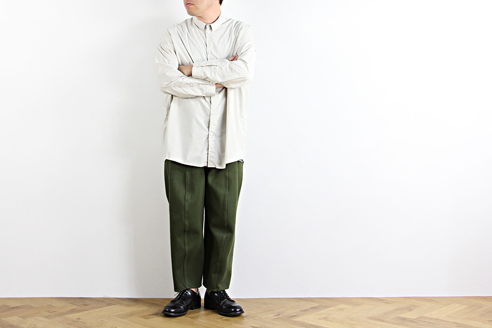 NO CONTROL AIR/ノーコントロールエアー/TC タイプライター長袖シャツ/19-20AW/XS/M/ユニセックス/エクリュベージュ/ヒヤシンスブルー/A9-NC016SF