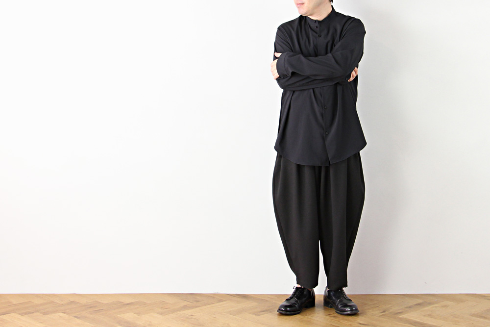 NO CONTROL AIR/ノーコントロールエアー/ウールライクポリエステル ヘビーアムンゼン ギャザーワイドパンツ/2021-22AW/XS/M/ユニセックス/ブラック/CW_NC077PF