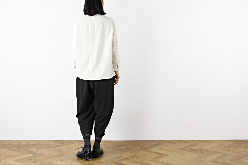 NO CONTROL AIR/ノーコントロールエアー/フィブリルテンセル ポプリン ノーカラー長袖シャツ/2021-22AW/XS/レディース/アイボリー/CW_NC104SF