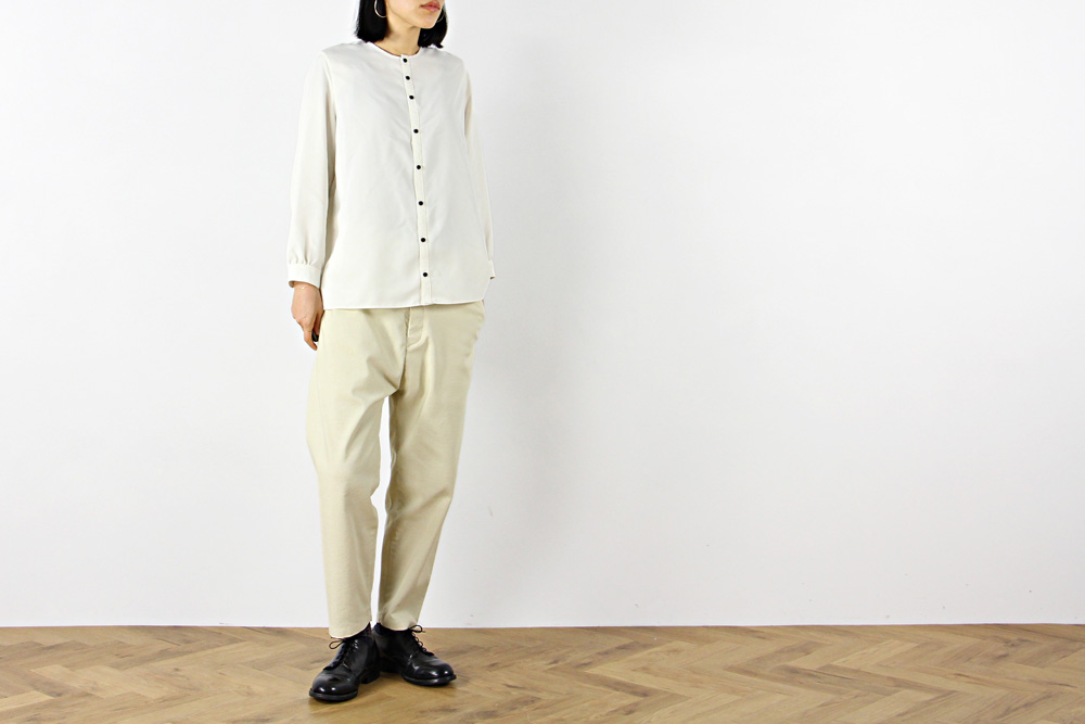 NO CONTROL AIR/ノーコントロールエアー/フィブリルテンセル ポプリン ノーカラー長袖シャツ/2021-22AW/XS/レディース/アイボリー/CW_NC104SF