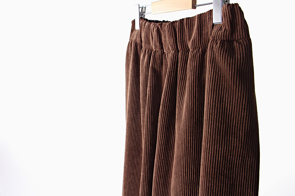 NO CONTROL AIR/ノーコントロールエアー/ポリエステル コーデュロイ ワイドパンツ/20-21AW/XS/ユニセックス/ナチュラル/マロン/A0-NC113PF
