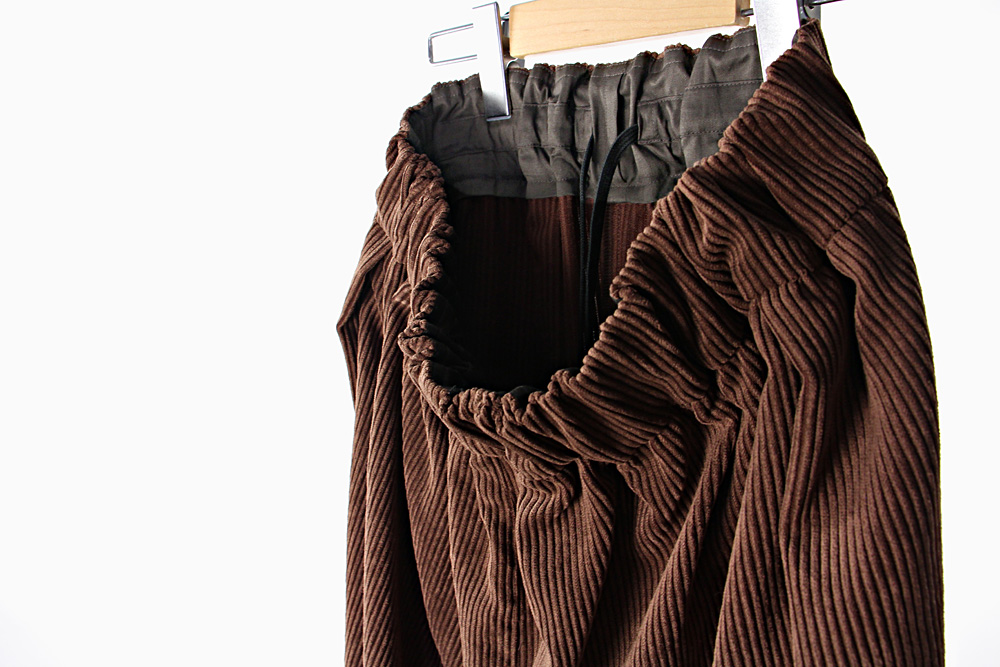 NO CONTROL AIR/ノーコントロールエアー/ポリエステル コーデュロイ ワイドパンツ/20-21AW/XS/ユニセックス/ナチュラル/マロン/A0-NC113PF