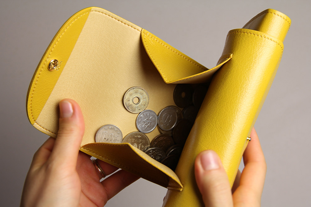 i ro se (イロセ) / fold 3F wallet