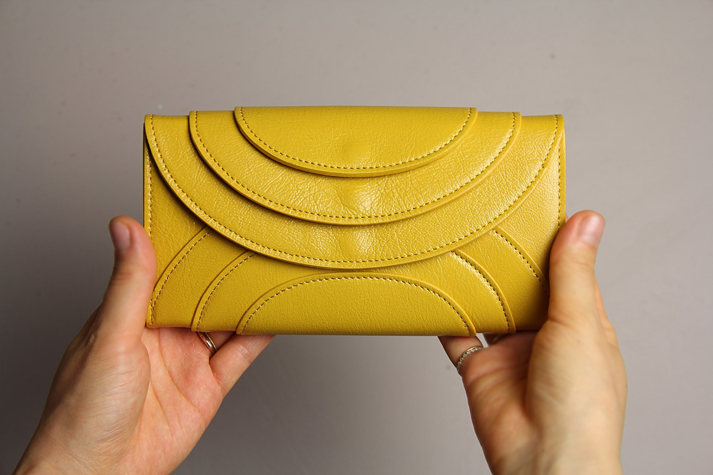 i ro se (イロセ) / fold 3F wallet