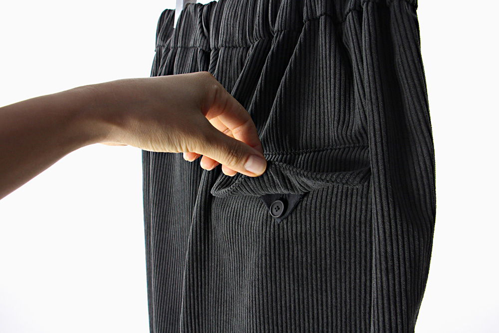 NO CONTROL AIR/ノーコントロールエアー/ポリエステル コーデュロイ パンツ/20-21AW/M/ユニセックス/ブラック/A0-NC112PF