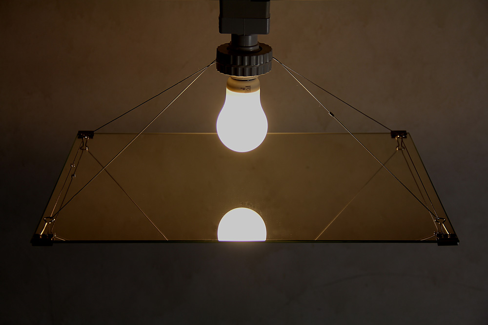 Eclipse Ceiling Light (イクリプス・セイリング・ライト) / 蝕 (光の遮断現象) の天付照明