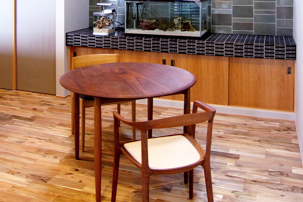 宮崎椅子製作所 / Universe dining table