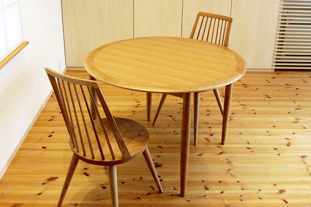 宮崎椅子製作所 / Universe dining table