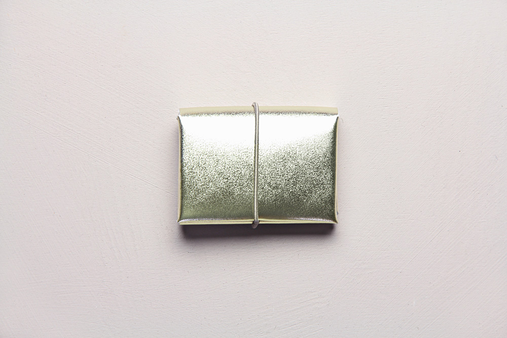 i ro se (イロセ) / seamless mini wallet (シームレスミニウォレット)